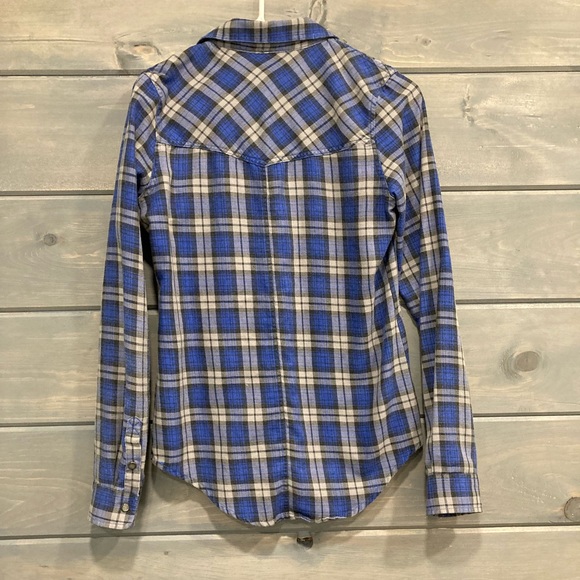 Women’s Roxy Flannel Top - Picture 8 of 8